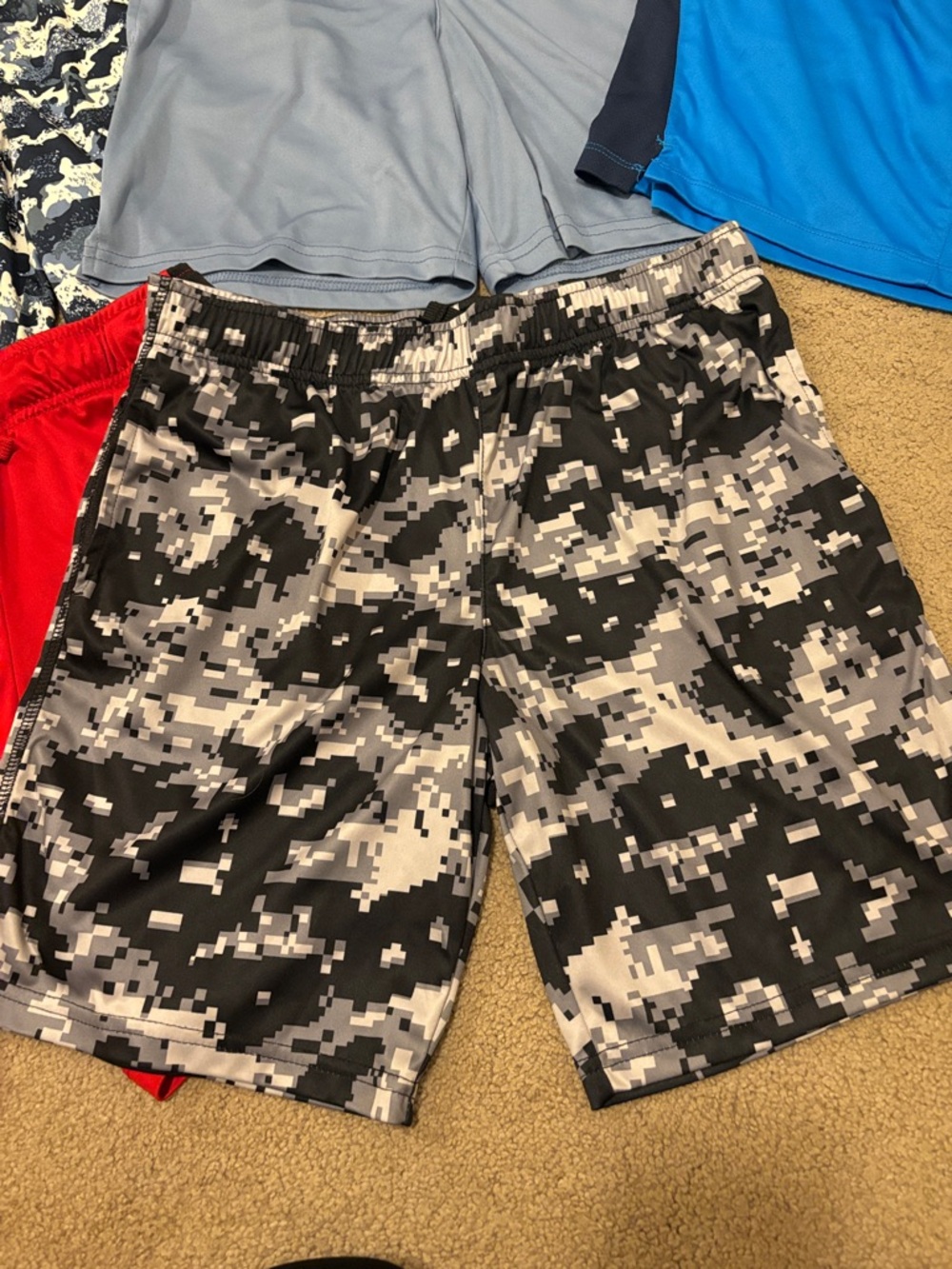 Boys Athletic Shorts Bundle - large husky - Picture 7 of 9